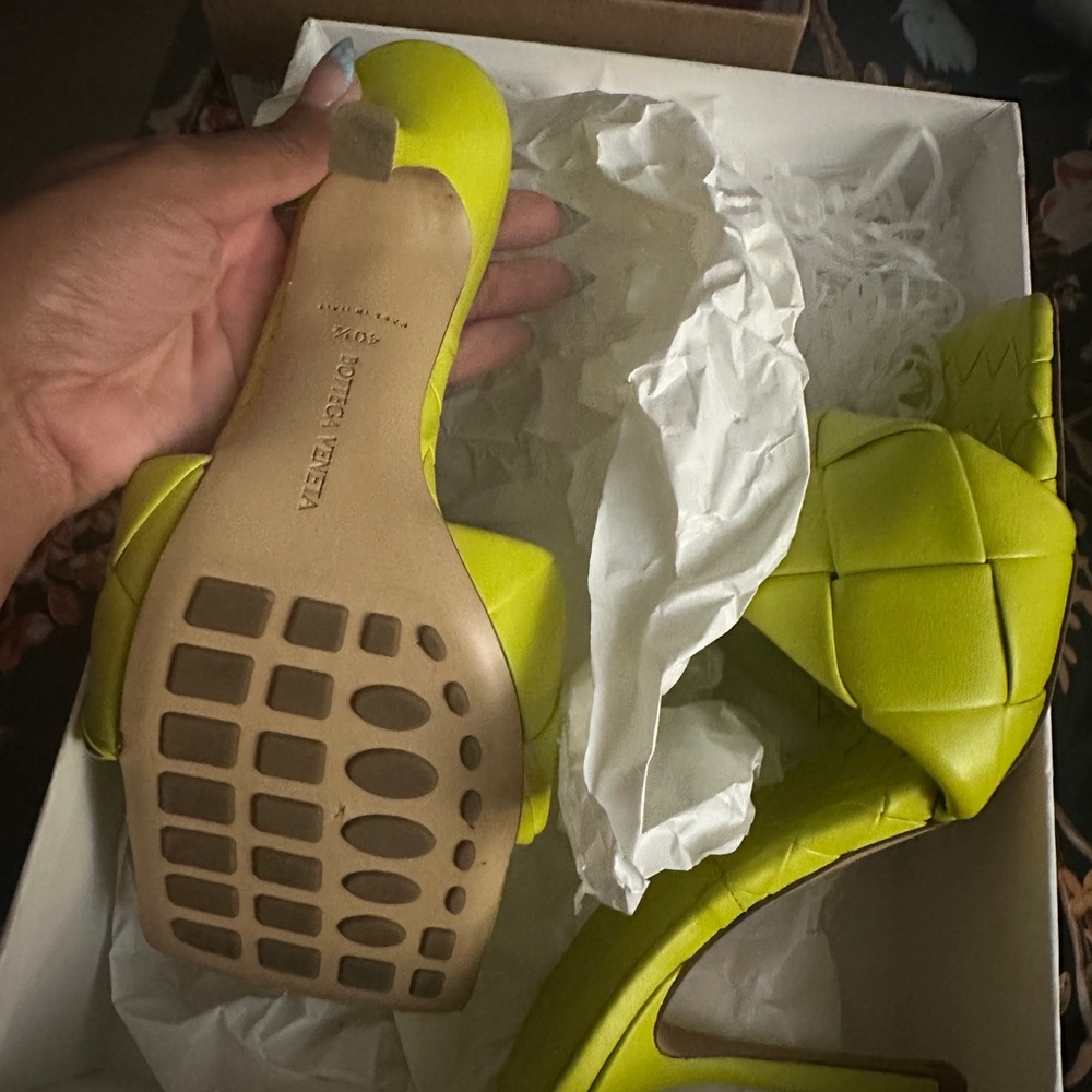 Bottega sandal